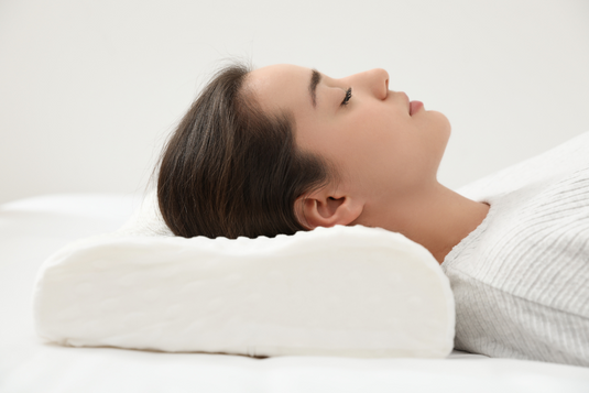 Oreiller à mémoire de forme, on vous dit tout !