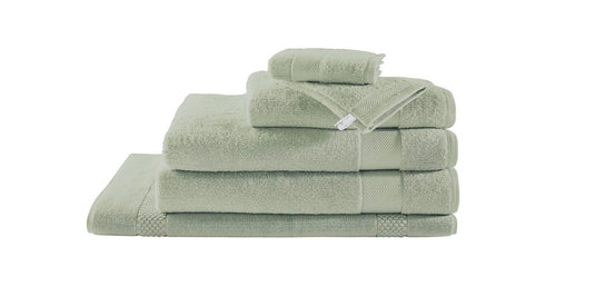 Linge de bain : serviette, drap de bain et tapis